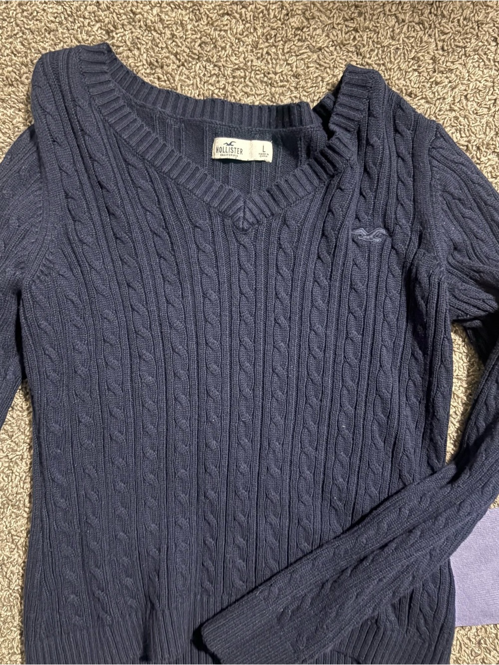 Hollister Navy Cable-Knit V-Neck Sweater